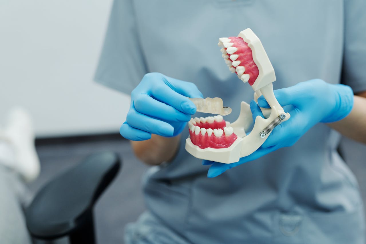 prótesis dentales fijas
